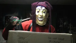 JesterMikey Unboxes A Special Puppet Master Replica