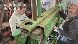 1940 John Deere B (Will it start?) Part 1