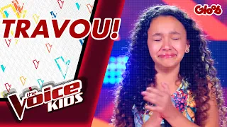 OS TÉCNICOS VIRAM E A CANDIDATA CAI NO CHORO | THE VOICE KIDS | Mundo Gloob