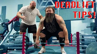 Brian Shaw Shows Obie His Tips For A Huge Deadlift!