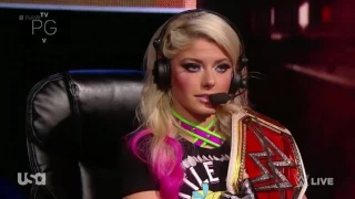 WWE Life  Sasha Banks vs Nia Jax