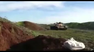 Lucky Syrian tank avoiding RPG