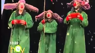 Slava´s Snowshow - Blue Canarie que bonito