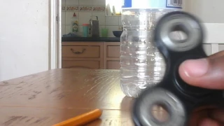 Fidget spinner for 14 minutes