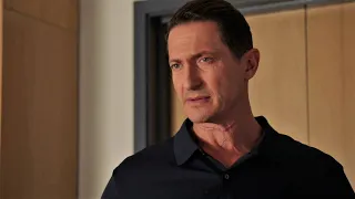 Sasha Roiz. Det Lou Ransone 9-1-1 5x7 "Ghost Stories"