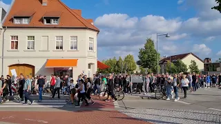 Sonntagsspaziergang gegen Energie-Politik in Bernburg