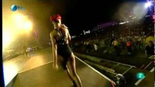 Rihanna-Diva.com // Rihanna at Rock in Rio Festival - Shut Up And Drive