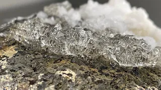 schöner großer Hyalit/Glasopal/Ungarn/Borsod-Abaúj-Zemplén/Kreis Tallya/ Tarcal #crystals #hungary