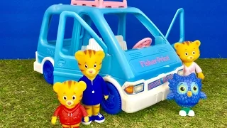 DANIEL Tiger Toys Ride FISHER PRICE Van!