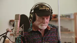 Mike Love with Billy Gibbons - 409 (From "America Salutes You: Guitar Legends 4")