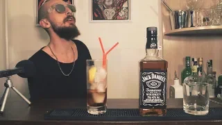 Папа наказывает сына за Jack Daniel's