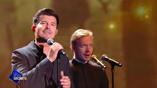 Vincent Niclo et les prêtres orthodoxes interprètent "Ils s'aiment" - La boite à secrets