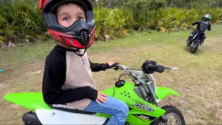 8 YEAR OLD’S FRIEND LEARNS HOW TO RIDE A KAWASAKI KLX-110 DIRTBIKE FOR THE FIRST TIME VLOG!!!