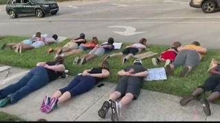 Dozens chant 'I can't breathe' during protest in Nocatee