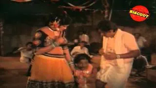 Thayiya Madilalli 1981: Kannada Song Movie 15