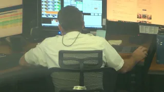 Honolulu police dispatcher shortage puts some 911 calls on hold