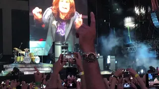 Ozzy Osbourne - Intro and Bark at the moon - Firenze rocks 18