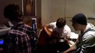 Chris Scott - Play me like a game (acoustic demo).mov