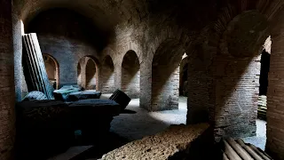 The Unbelievable Flavian Amphitheatre in Pozzuoli