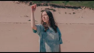 Natalie Holmes - Floating TV (Official Video)