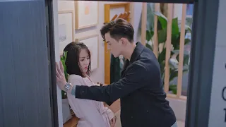 Rong is jealous and ignores Shaoqing. He feels anxious and presses her on wall to show  love