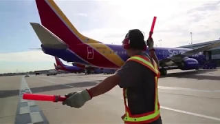 Southwest Airlines - Working at the ramp