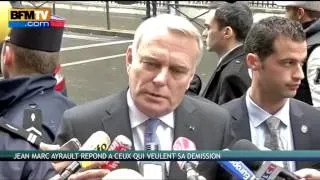 Zapping de l'actu - 12/11 -- Ayrault  "rien ne m'impressionne", Dujardin: sa rupture avec Lamy...