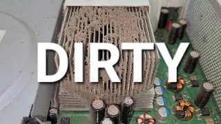 this xbox 360 is DIRTY..