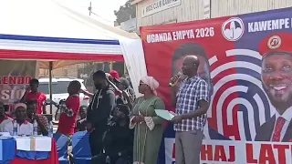 Hajji Latif Ssebagala atongoza empaka zemipiira mu Kawempe Division