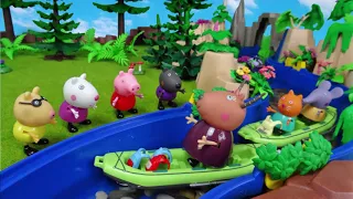 Peppa Pig 🔴 Aquatic Activities At The Forest Park House Playmobil -  Peppa Toy Videos (Spanish)