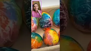 Как покрасить яйца на Пасху #пасха #яйцанапасху #лайфхакидлядома #полезныесоветы #пасхальноеяйцо