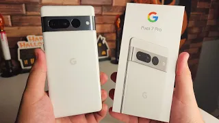 Google Pixel 7 Pro Unboxing, Hands-on & First Impressions!