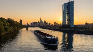 Frankfurt Skyline Timelapse