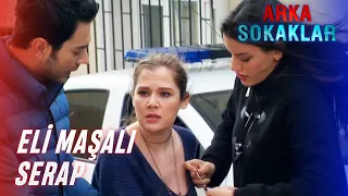 Serap, İftiracı Kadının Saçını Başını Yoldu | Arka Sokaklar 607. Bölüm @arkasokaklaryeni