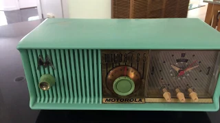 Surf Green 1957 Motorola Model 57CC Tube AM Clock Radio Sounds Great Looks Amazing!