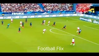 Andreas Cornelius Stunner send Denmark back on the level