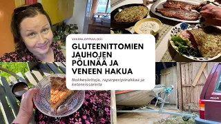 Valmistaudun hoitojaksoon / vene talviteloilta / glut. nokkosletut, raparperipiirakka, ketoreissarit