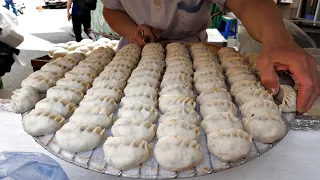 The master of Korean street dumplings!! Dumplings with 40 years of tradition. / Korean street food