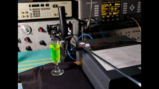 Lock-in amplifier and fluorescence