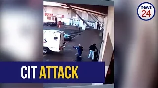 WATCH: Armed thieves attack cash-in-transit guards in Boksburg