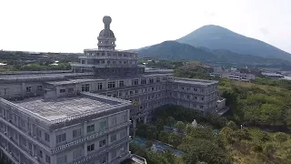Abandoned Millionaires Royal Hotel With Cars And Everything Inside