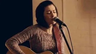 Mumford & Sons - I Will Wait (Hannah Trigwell acoustic cover)