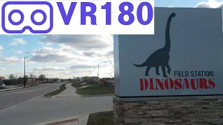 Field Station: Dinosaurs Holly Jolly VR180