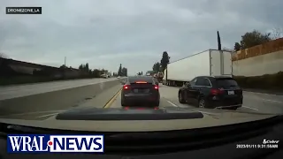 Scary! Road rage pipe attack caught on camera