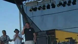 MARK GAULT SINGING AT BANDS  MAY 29, 2010