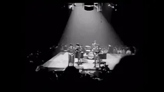 (Badly synced) The Beatles at the Washington Coliseum - Alternate Angle