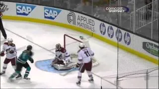 Daniel Winnik goal. Phoenix Coyotes vs San Jose Sharks 24 Mar 2012. NHL Hockey