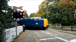 Class 55 Deltic + Class 37 Double Heading At Overton Crossing