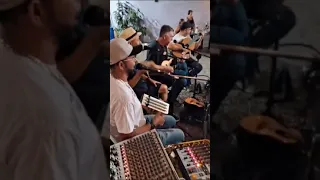 Grupo Coração Brasileiro canta Roberto Ribeiro "estrela de madureira"🎶🍻👊