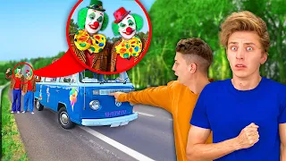 CRAZY CLOWN BANDITS Attacked US!